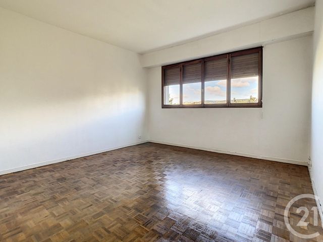 Afficher la photo en grand Appartement F2 à vendre - 2 pièces - 41.65 m2 - MARSEILLE - 13013 - PROVENCE-ALPES-COTE-D-AZUR - Century 21 Immo-Conseil
