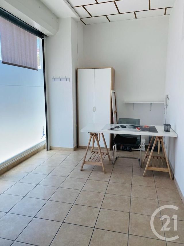 Afficher la photo en grand divers à vendre - 64.73 m2 - MARSEILLE - 13013 - PROVENCE-ALPES-COTE-D-AZUR - Century 21 Immo-Conseil