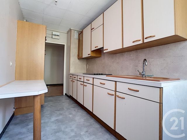 Afficher la photo en grand Appartement T3 à vendre - 3 pièces - 64.95 m2 - MARSEILLE - 13013 - PROVENCE-ALPES-COTE-D-AZUR - Century 21 Immo-Conseil