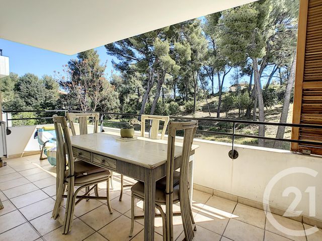 Afficher la photo en grand Appartement F3 à vendre - 3 pièces - 61.2 m2 - MARSEILLE - 13013 - PROVENCE-ALPES-COTE-D-AZUR - Century 21 Immo-Conseil