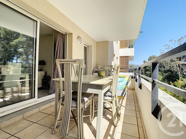 Afficher la photo en grand Appartement F3 à vendre - 3 pièces - 61.2 m2 - MARSEILLE - 13013 - PROVENCE-ALPES-COTE-D-AZUR - Century 21 Immo-Conseil