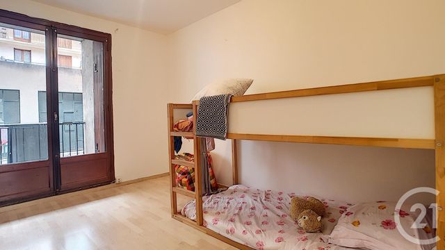Afficher la photo en grand Appartement F2 à vendre - 2 pièces - 48.89 m2 - MARSEILLE - 13013 - PROVENCE-ALPES-COTE-D-AZUR - Century 21 Immo-Conseil