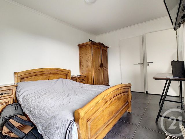 Afficher la photo en grand Appartement F2 à vendre - 2 pièces - 44.23 m2 - MARSEILLE - 13013 - PROVENCE-ALPES-COTE-D-AZUR - Century 21 Immo-Conseil