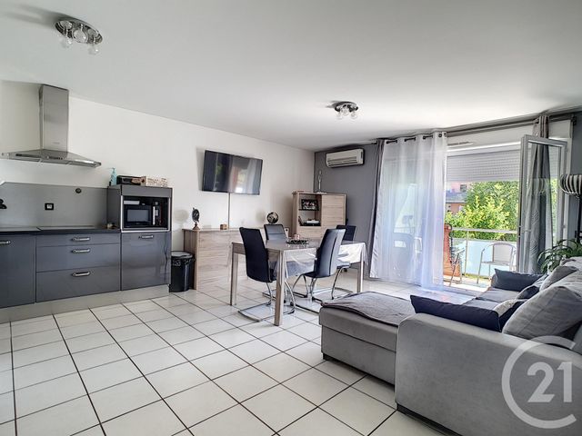 Afficher la photo en grand Appartement F3 à vendre - 3 pièces - 56.8 m2 - MARSEILLE - 13014 - PROVENCE-ALPES-COTE-D-AZUR - Century 21 Immo-Conseil