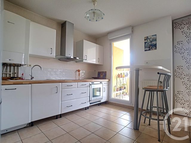Appartement T4 à vendre - 4 pièces - 86.95 m2 - MARSEILLE - 13013 - PROVENCE-ALPES-COTE-D-AZUR - Century 21 Immo-Conseil Appartement T4 à vendre - 4 pièces - 86.95 m2 - MARSEILLE - 13013 - PROVENCE-ALPES-COTE-D-AZUR - Century 21 Immo-Conseil