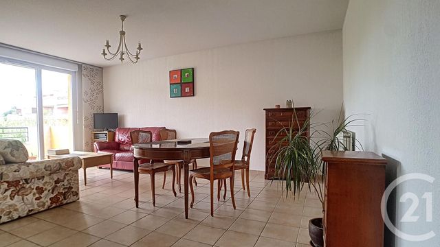 Appartement T4 à vendre - 4 pièces - 86.95 m2 - MARSEILLE - 13013 - PROVENCE-ALPES-COTE-D-AZUR - Century 21 Immo-Conseil Appartement T4 à vendre - 4 pièces - 86.95 m2 - MARSEILLE - 13013 - PROVENCE-ALPES-COTE-D-AZUR - Century 21 Immo-Conseil