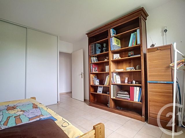 Appartement T4 à vendre - 4 pièces - 86.95 m2 - MARSEILLE - 13013 - PROVENCE-ALPES-COTE-D-AZUR - Century 21 Immo-Conseil Appartement T4 à vendre - 4 pièces - 86.95 m2 - MARSEILLE - 13013 - PROVENCE-ALPES-COTE-D-AZUR - Century 21 Immo-Conseil