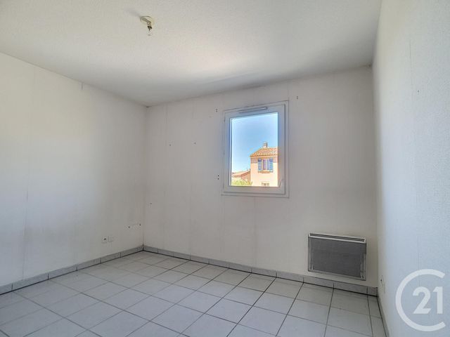 Appartement F3 à vendre - 3 pièces - 57.07 m2 - MARSEILLE - 13013 - PROVENCE-ALPES-COTE-D-AZUR - Century 21 Immo-Conseil Appartement F3 à vendre - 3 pièces - 57.07 m2 - MARSEILLE - 13013 - PROVENCE-ALPES-COTE-D-AZUR - Century 21 Immo-Conseil