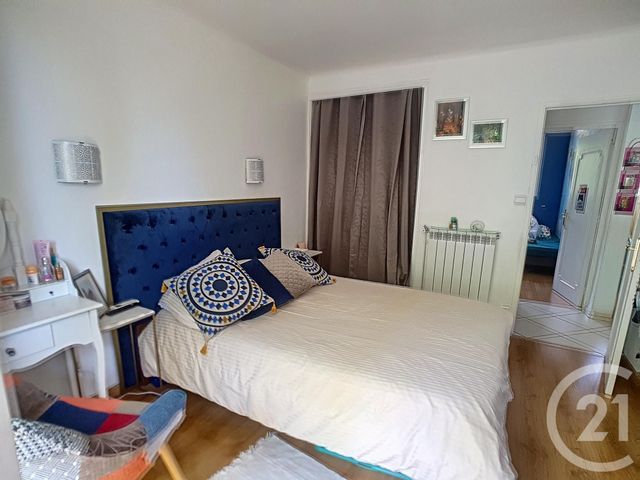 Appartement T5 à vendre - 5 pièces - 94.99 m2 - MARSEILLE - 13013 - PROVENCE-ALPES-COTE-D-AZUR - Century 21 Immo-Conseil Appartement T5 à vendre - 5 pièces - 94.99 m2 - MARSEILLE - 13013 - PROVENCE-ALPES-COTE-D-AZUR - Century 21 Immo-Conseil