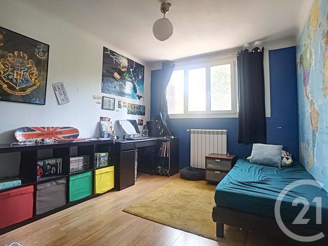 Appartement T5 à vendre - 5 pièces - 94.99 m2 - MARSEILLE - 13013 - PROVENCE-ALPES-COTE-D-AZUR - Century 21 Immo-Conseil Appartement T5 à vendre - 5 pièces - 94.99 m2 - MARSEILLE - 13013 - PROVENCE-ALPES-COTE-D-AZUR - Century 21 Immo-Conseil
