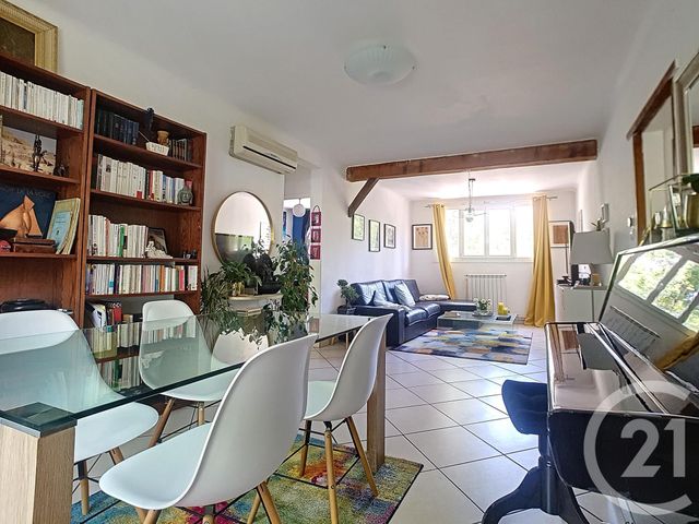 Appartement T5 à vendre - 5 pièces - 94.99 m2 - MARSEILLE - 13013 - PROVENCE-ALPES-COTE-D-AZUR - Century 21 Immo-Conseil Appartement T5 à vendre - 5 pièces - 94.99 m2 - MARSEILLE - 13013 - PROVENCE-ALPES-COTE-D-AZUR - Century 21 Immo-Conseil