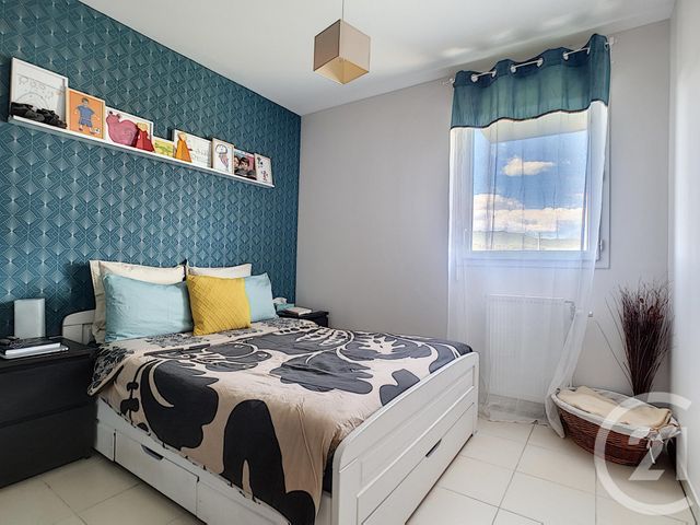 Afficher la photo en grand Appartement F3 à vendre - 3 pièces - 59.12 m2 - MARSEILLE - 13013 - PROVENCE-ALPES-COTE-D-AZUR - Century 21 Immo-Conseil