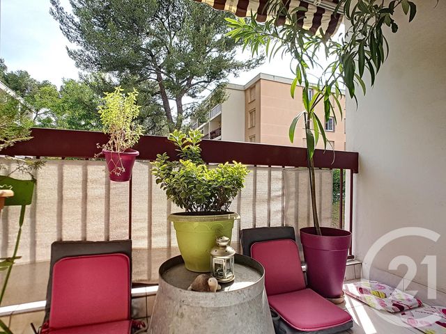 Afficher la photo en grand Appartement F3 à vendre - 3 pièces - 60.76 m2 - MARSEILLE - 13013 - PROVENCE-ALPES-COTE-D-AZUR - Century 21 Immo-Conseil