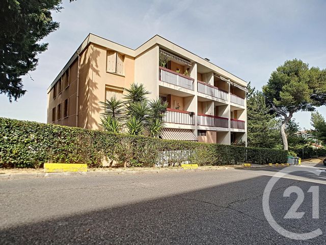Afficher la photo en grand Appartement F3 à vendre - 3 pièces - 60.76 m2 - MARSEILLE - 13013 - PROVENCE-ALPES-COTE-D-AZUR - Century 21 Immo-Conseil