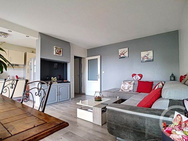 Afficher la photo en grand Appartement T3 à vendre - 3 pièces - 62.64 m2 - MARSEILLE - 13014 - PROVENCE-ALPES-COTE-D-AZUR - Century 21 Immo-Conseil