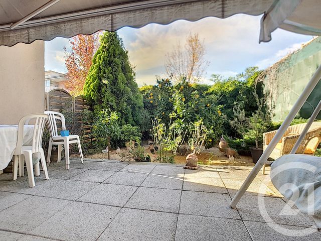 Afficher la photo en grand Appartement F3 à vendre - 3 pièces - 64.3 m2 - MARSEILLE - 13013 - PROVENCE-ALPES-COTE-D-AZUR - Century 21 Immo-Conseil