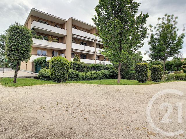 Afficher la photo en grand Appartement F3 à vendre - 3 pièces - 64.3 m2 - MARSEILLE - 13013 - PROVENCE-ALPES-COTE-D-AZUR - Century 21 Immo-Conseil