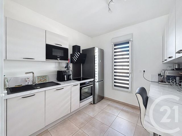 Appartement Duplex à vendre - 4 pièces - 84.83 m2 - MARSEILLE - 13014 - PROVENCE-ALPES-COTE-D-AZUR - Century 21 Immo-Conseil