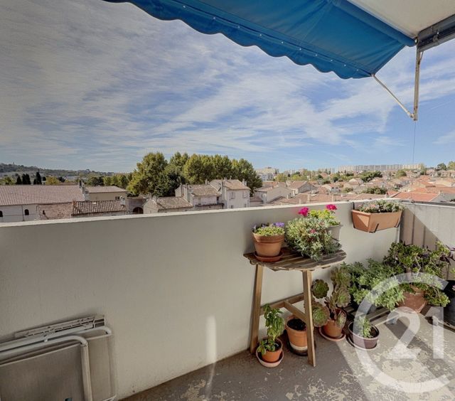 Appartement T4 à vendre - 4 pièces - 77.5 m2 - MARSEILLE - 13013 - PROVENCE-ALPES-COTE-D-AZUR - Century 21 Immo-Conseil