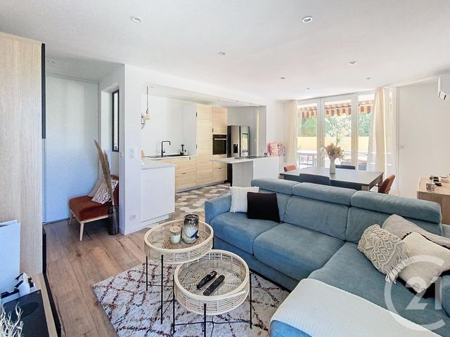Appartement T4 à vendre - 4 pièces - 81.38 m2 - MARSEILLE - 13013 - PROVENCE-ALPES-COTE-D-AZUR - Century 21 Immo-Conseil