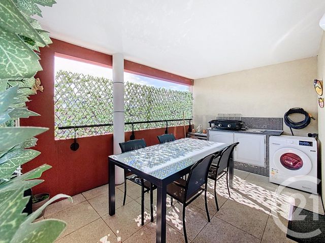 Appartement F3 à vendre - 3 pièces - 65.2 m2 - MARSEILLE - 13013 - PROVENCE-ALPES-COTE-D-AZUR - Century 21 Immo-Conseil