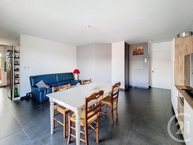 Appartement F3 à vendre - 3 pièces - 65.2 m2 - MARSEILLE - 13013 - PROVENCE-ALPES-COTE-D-AZUR - Century 21 Immo-Conseil