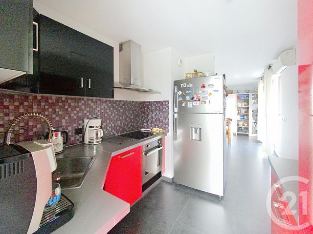 Appartement F3 à vendre - 3 pièces - 65.2 m2 - MARSEILLE - 13013 - PROVENCE-ALPES-COTE-D-AZUR - Century 21 Immo-Conseil