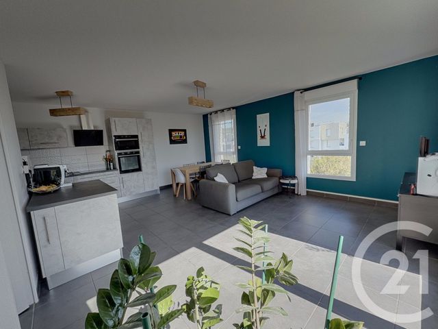 Appartement T4 à vendre - 4 pièces - 80.57 m2 - MARSEILLE - 13013 - PROVENCE-ALPES-COTE-D-AZUR - Century 21 Immo-Conseil