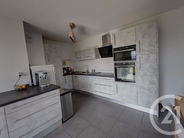 Appartement T4 à vendre - 4 pièces - 80.57 m2 - MARSEILLE - 13013 - PROVENCE-ALPES-COTE-D-AZUR - Century 21 Immo-Conseil